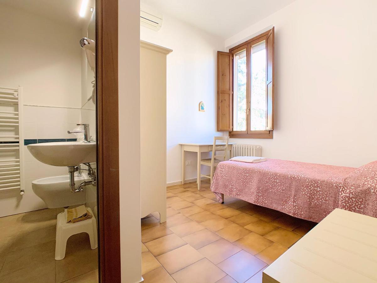 Casa Per Ferie Suore Oblate Dell'assunzione Frühstückspension Florenz