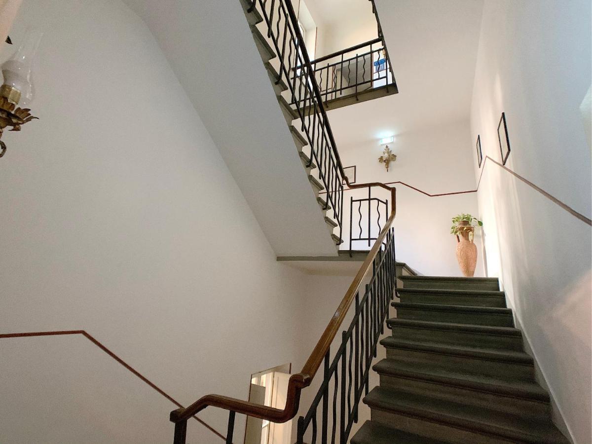 Casa Per Ferie Suore Oblate Dell'assunzione * Florenz